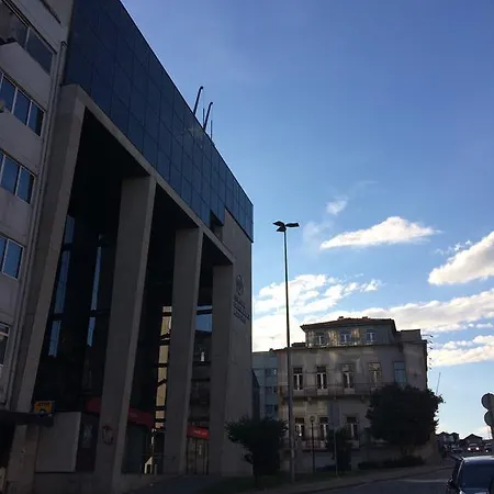 H & J Apartamento *